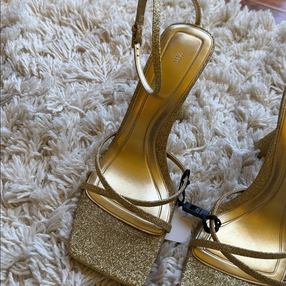 Zara Gold Glitter Strappy Block Heel Sandals - Women - Picture 2 of 5